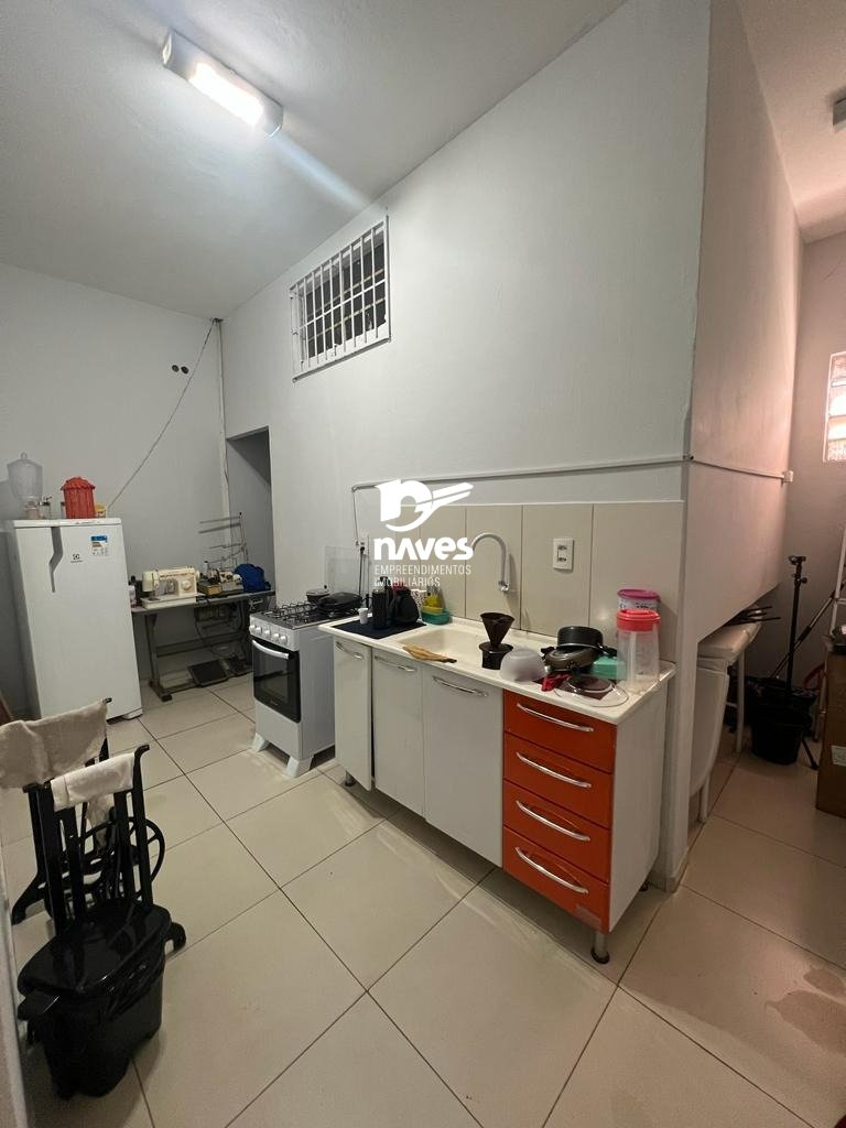 i67av8v1Ez0F85qu_57265466a036def0