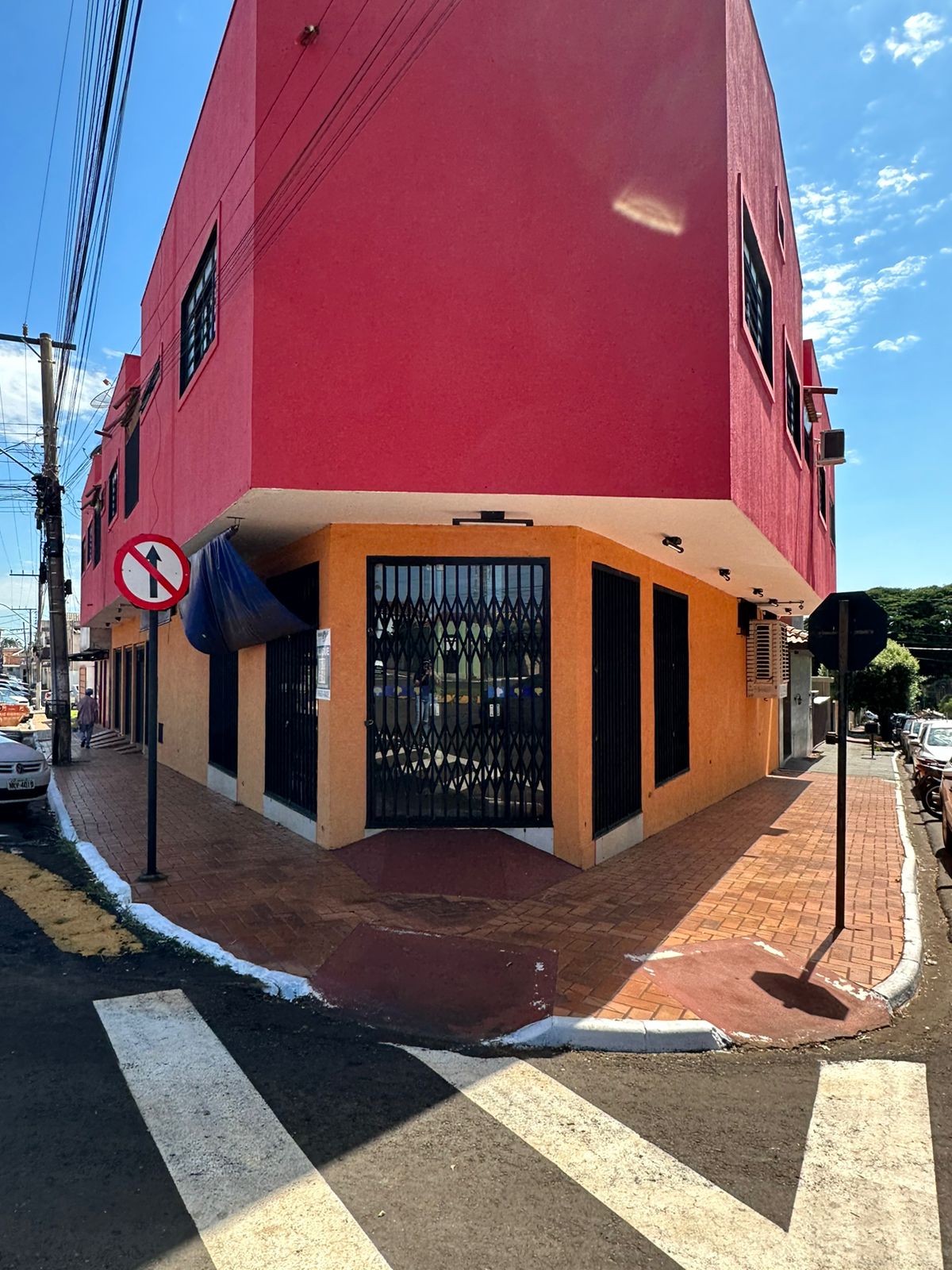 d5835482-a67c-4524-9e3f-1caea6b00a92